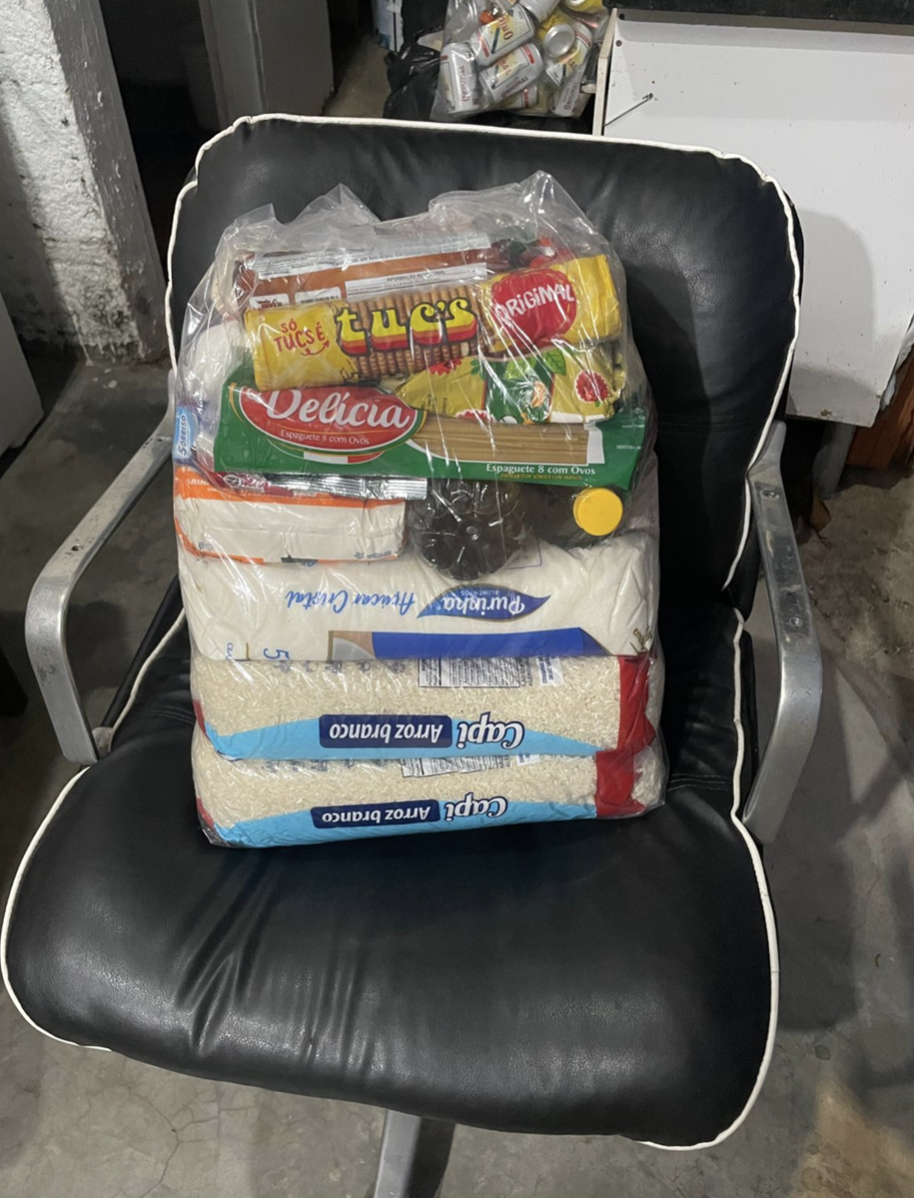 Entrega de cestas básicas 15